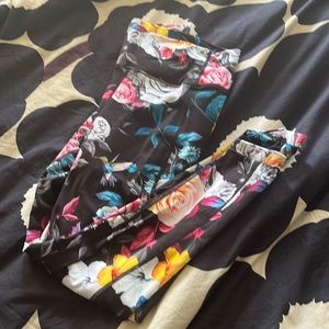 Zyia active humming bird leggings size 12